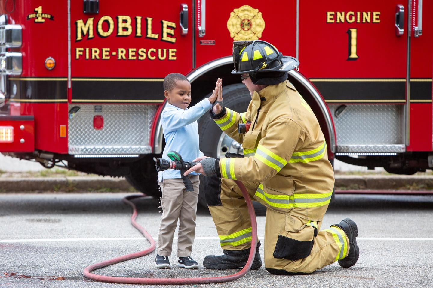 Mobile Fire Rescue Engine 18 Mobile Fire Rescue Engine 18