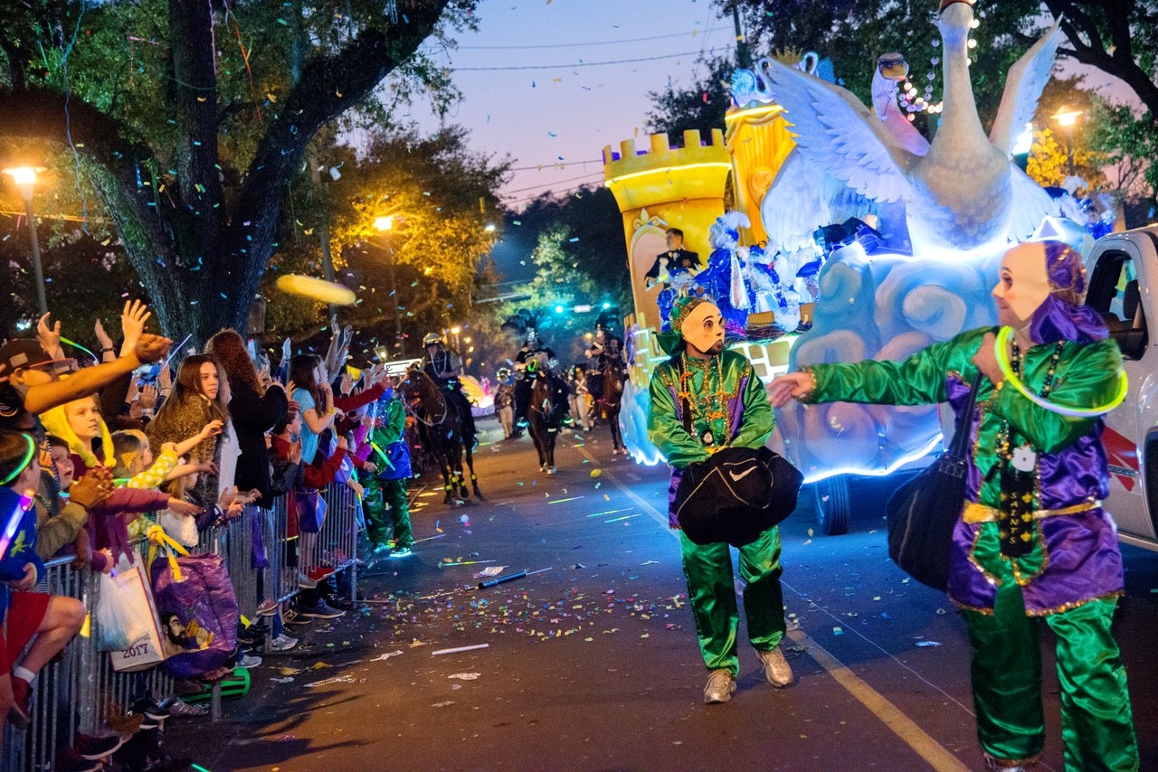 parade float photo